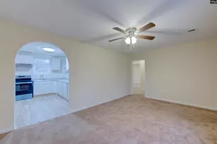 5525 Randall Ave, Columbia, SC 29203 - Photo 6
