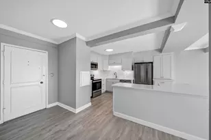 1520 Senate Street 204, Columbia, SC 29201 - Photo 4