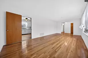 1336 Redwood Dr, West Columbia, SC 29169 - Photo 2