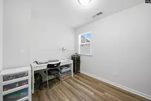 850 Peony Ln, Columbia, SC 29229 - Photo 18