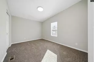 256 Heather Ridge Dr, Gaston, SC 29053 - Photo 14