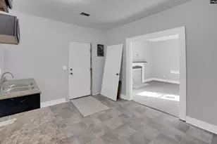 2714 Brady St, Columbia, SC 29204 - Photo 12