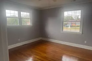 110 Harris St, Bishopville, SC 29010 - Photo 6