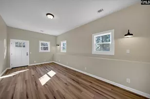 139 E Chateau Dr, West Columbia, SC 29170 - Photo 14