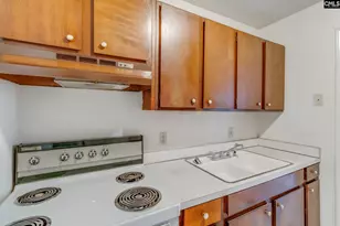 5516 Lakeshore Dr 711, Columbia, SC 29206 - Photo 12