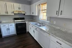 223 Rutledge Pl, Columbia, SC 29212 - Photo 4