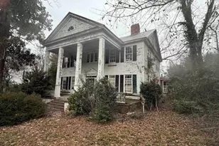 1234 Calhoun St, Newberry, SC 29108 - Photo 1