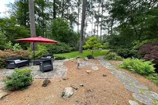 6048 Woodvine, Columbia, SC 29206 - Photo 4