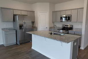 728 Gatestone Ln, Hopkins, SC 29061 - Photo 2