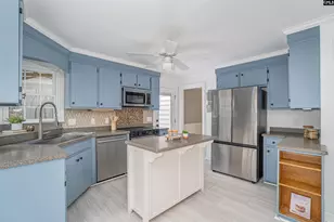 300 Castle Vale Rd, Irmo, SC 29063 - Photo 12