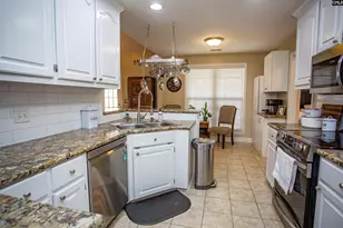 9 Bushnell Ct, Lugoff, SC 29078 - Photo 4