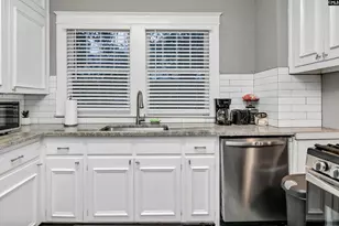 2227 Bull St, Columbia, SC 29201 - Photo 14