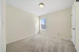 447 Finch Ln, Lexington, SC 29073 - Photo 8