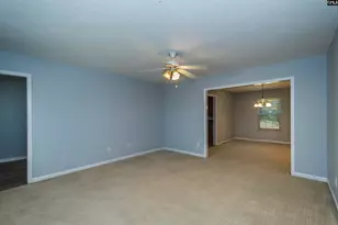 392 Eagle Pointe Dr, Chapin, SC 29036 - Photo 10