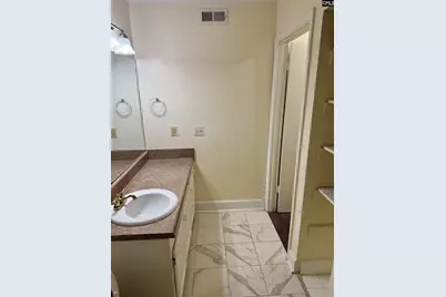 1208 Bush River Road 4, Columbia, SC 29210 - Photo 28