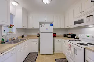 25 Magnolia Glen Ln, Columbia, SC 29205 - Photo 8