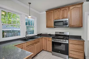 906 Beaufort St, Columbia, SC 29201 - Photo 16