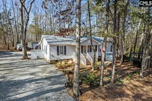 195 Lexington Ln, Chapin, SC 29036 - Photo 2