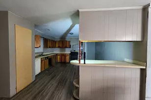 1004 Porter St, Sumter, SC 29152 - Photo 8