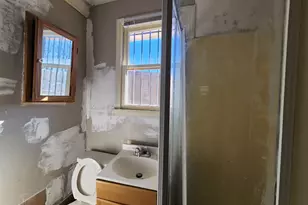 1004 Porter St, Sumter, SC 29152 - Photo 12