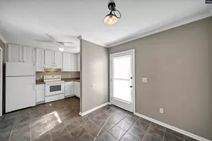 940 Glenn Street 303, West Columbia, SC 29169 - Photo 12