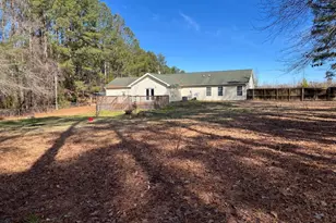 471 Autry St, Batesburg, SC 29006 - Photo 8