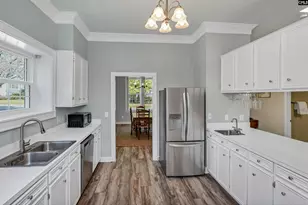 3210 Wheat St, Columbia, SC 29205 - Photo 6