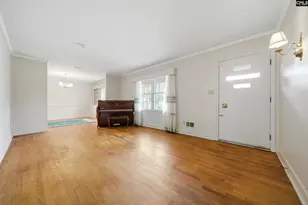 223 Ridge St, Bishopville, SC 29010 - Photo 6