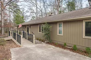 1304 Country Squire Dr, Columbia, SC 29212 - Photo 2