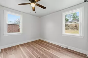 91 Hutto Ct, Columbia, SC 29204 - Photo 16