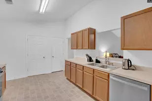 25 Warwick Ct, Columbia, SC 29229 - Photo 10