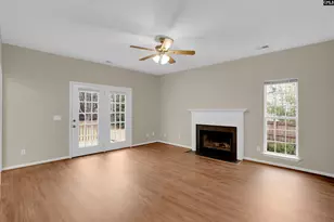 409 Ivy Green Ln, Lexington, SC 29072 - Photo 2