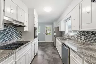 6535 Whiteoak Rd, Columbia, SC 29206 - Photo 8