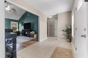 1895 Escallonia, Sumter, SC 29154 - Photo 4