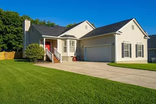 113 Creekside Ln, Lexington, SC 29072 - Photo 2