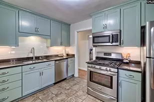 916 Seminole Dr, West Columbia, SC 29169 - Photo 4