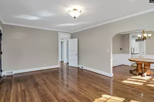 808 Poinsettia St, Columbia, SC 29205 - Photo 10