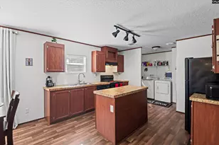 381 McLee Rd, Lexington, SC 29073 - Photo 8