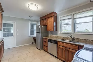 1101 Sunnyside Dr, Columbia, SC 29204 - Photo 14