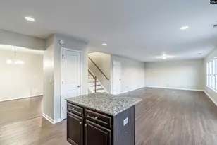 1339 Green Turf Ln, Elgin, SC 29045 - Photo 12