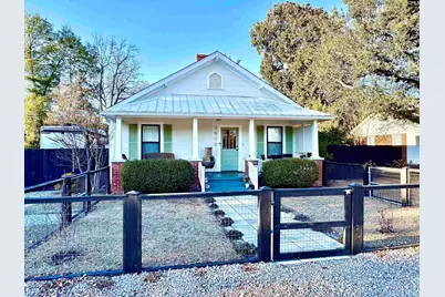 1010 Augusta Street, West Columbia, SC 29169 - Photo 1