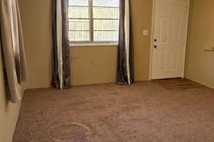 219 Silverberry Ln, Saint Matthews, SC 29135 - Photo 6