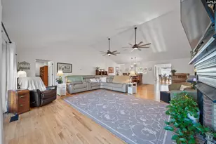 370 Chapel Creek Dr, Santee, SC 29142 - Photo 12