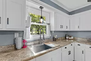 1500 Redwood Dr, West Columbia, SC 29169 - Photo 8