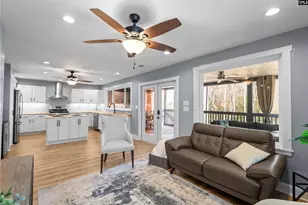 3308 Keenan Dr, Columbia, SC 29201 - Photo 6