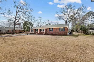 1127 Bayview Dr, Lugoff, SC 29078 - Photo 2