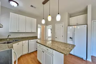 131 Glenbrooke Cir, Columbia, SC 29204 - Photo 10