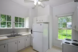 209 Oak St, Ridge Spring, SC 29129 - Photo 14