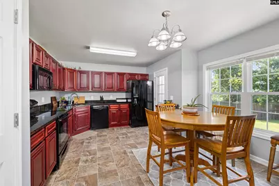 925 Farnsworth Drive, Hopkins, SC 29061 - Photo 18