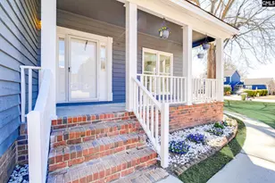 201 Pear Tree Cir, Hopkins, SC 29061 - Photo 4